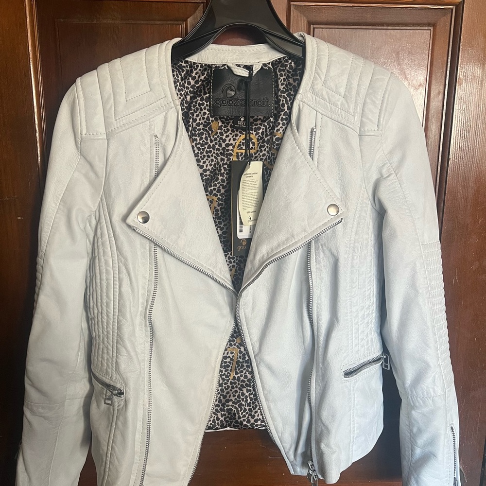 Ladies Goosecraft leather white biker jacket